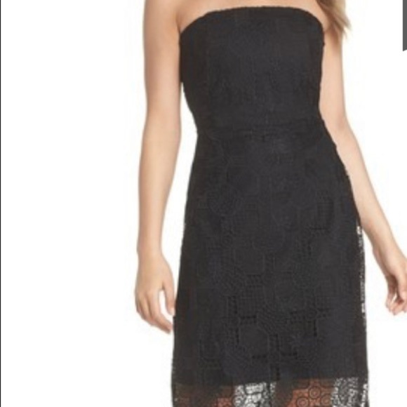 Sam Edelman Dresses & Skirts - Sam Edelman
Strapless Lace Dress